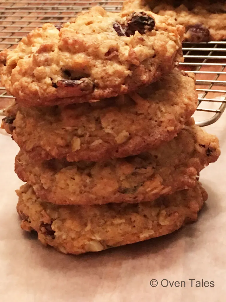 loaded-oatmeal-cookies