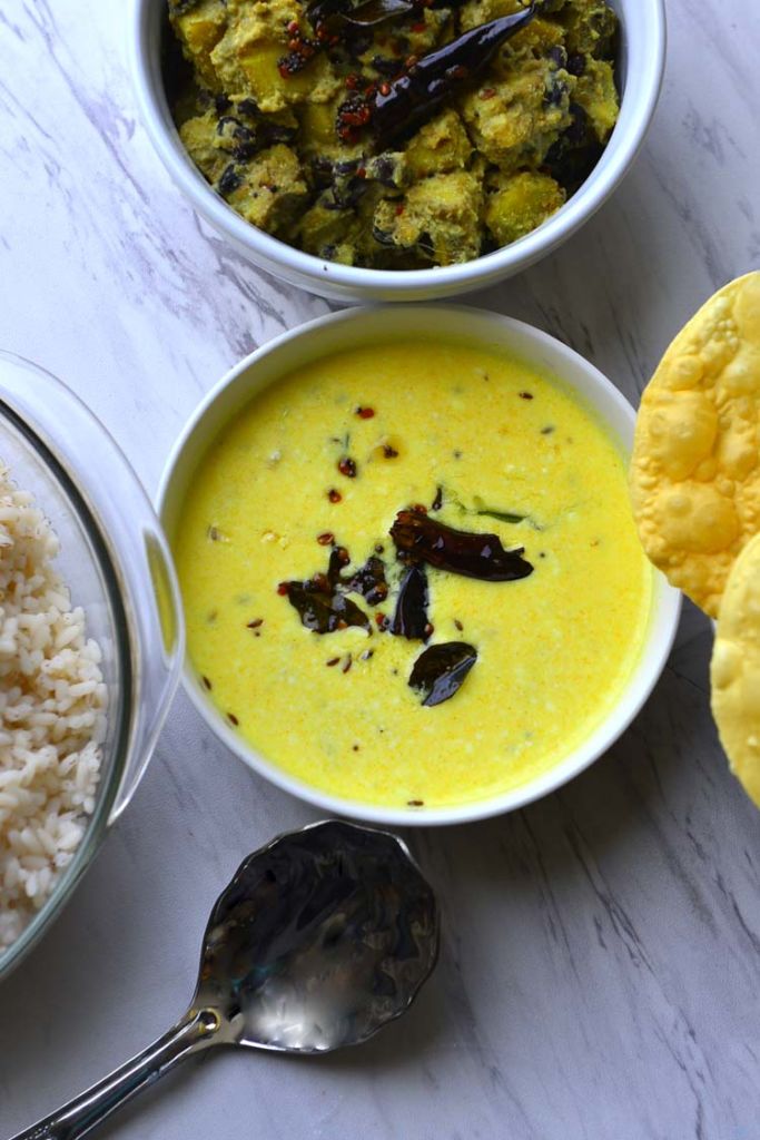 Pulisseri - Spiced yogurt Curry, Kerala Sadya Recipe