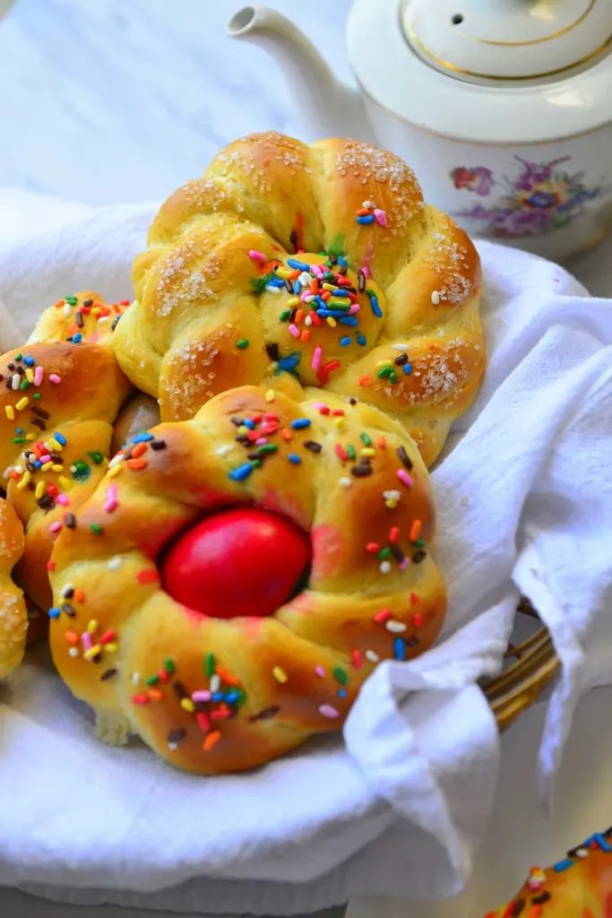 Pane Di Pasqua - Italian Easter Bread