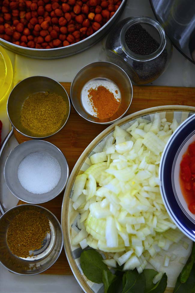 Instant Pot Kadala Curry Ingredients 