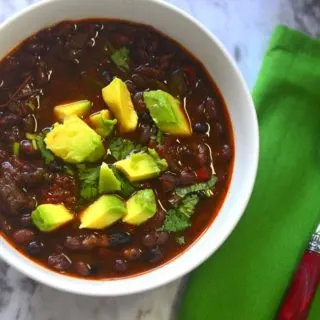 Easy Delicious vegan black bean chili for weeknight v