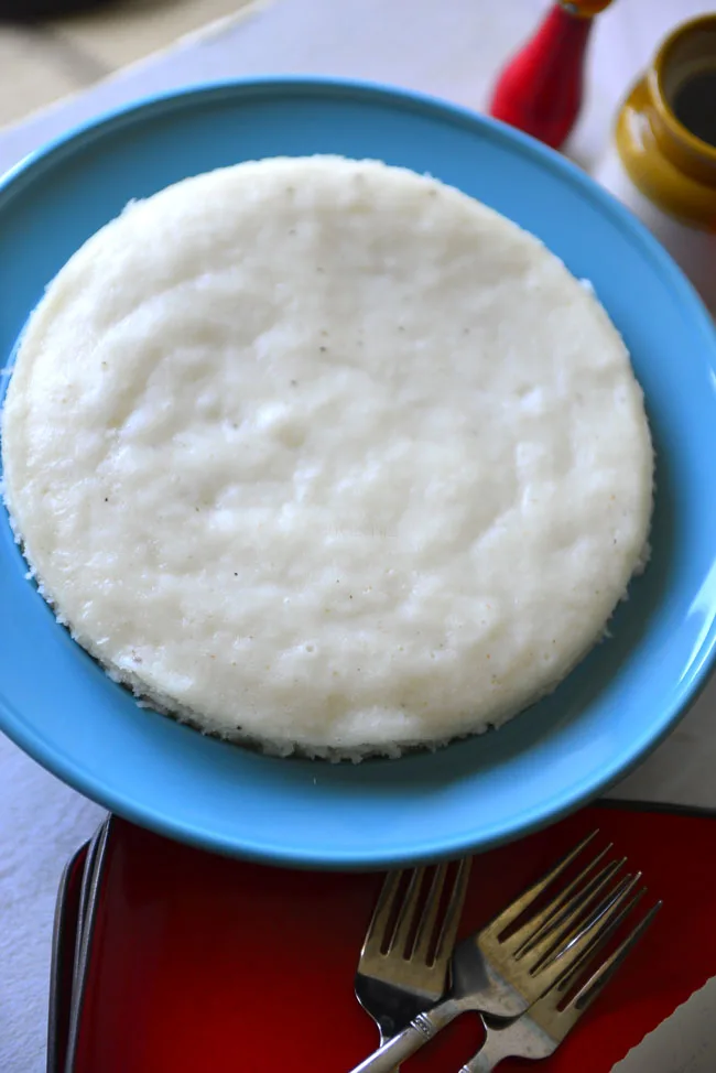 Kerala style White Vattayappam, Steamed Rice Cake | yummyntasty.com