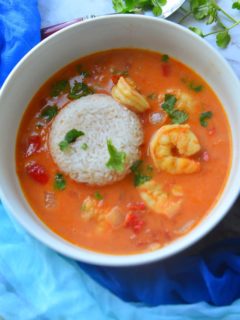 Moqueca de Camarones - The brazilian Style Coconut Shrimp Stew